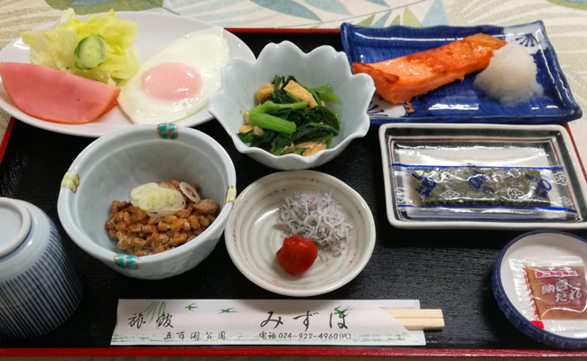朝食一例